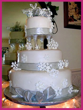 elegant snowflake wedding cakes