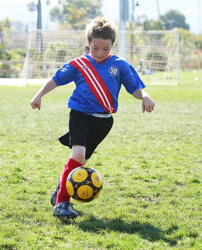 IMAGE: http://i89.photobucket.com/albums/k206/downhillnews/100-4002-1.jpg