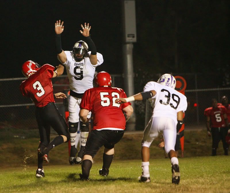 IMAGE: http://i89.photobucket.com/albums/k206/downhillnews/9SMcopy.jpg