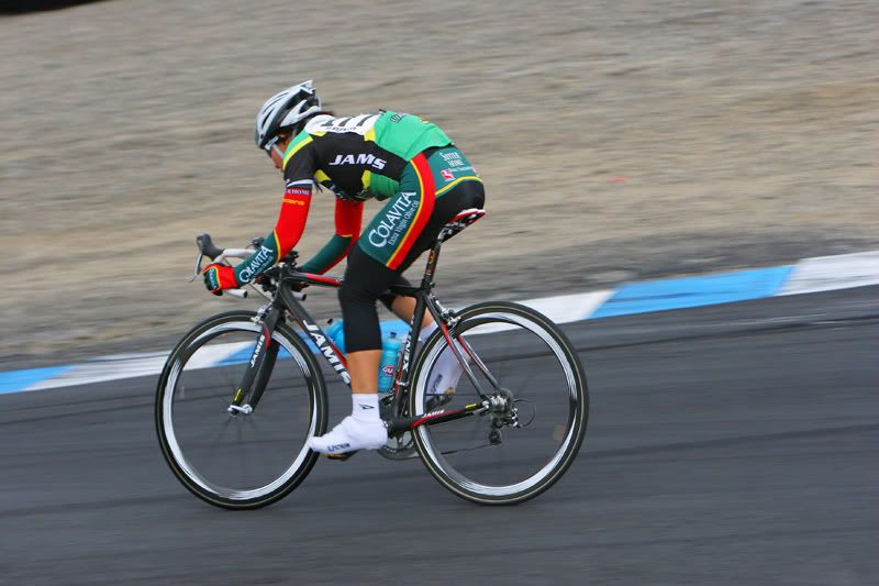 IMAGE: http://i89.photobucket.com/albums/k206/downhillnews/Jamis1.jpg