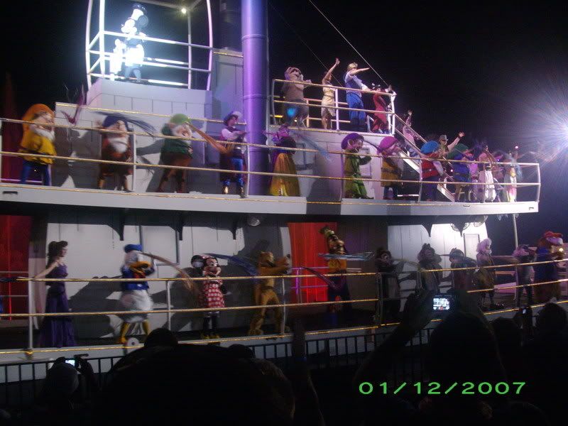 WDW048.jpg