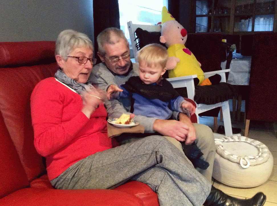  photo IMG_0570-MOTION_zpsjx0fdl60.gif