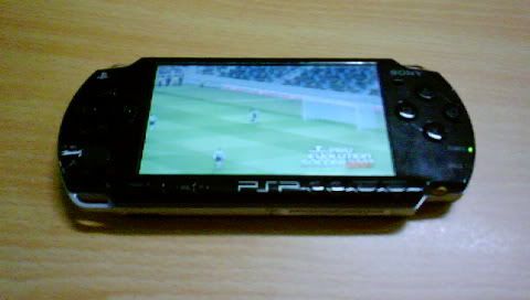 psp on table