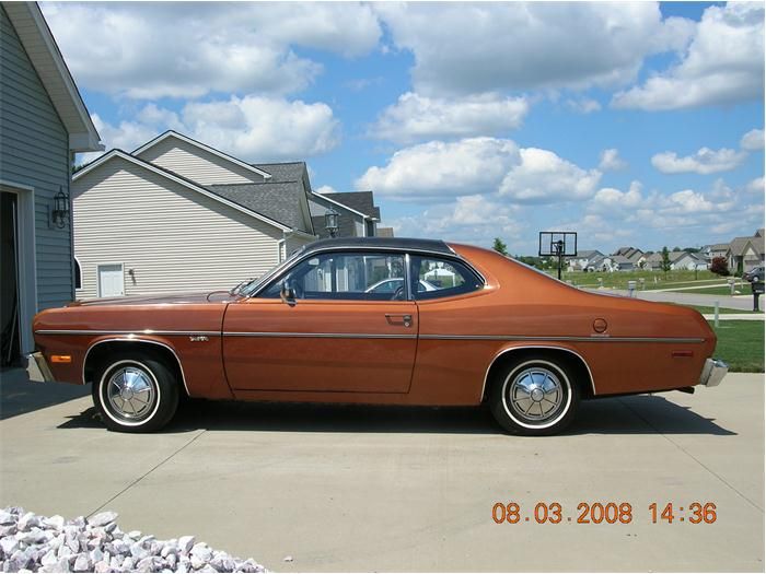 373710_14219834_1975_Plymouth_Duster_zps