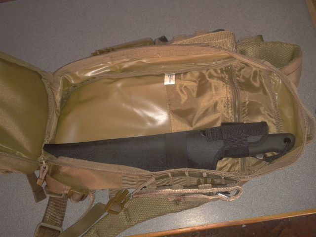 backpack006.jpg
