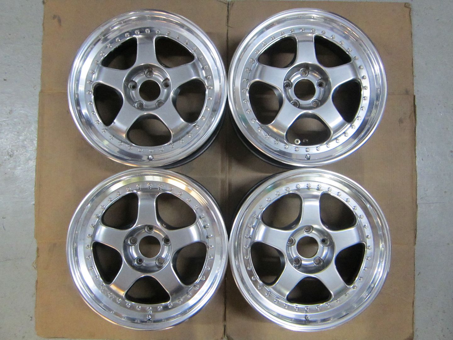 http://i89.photobucket.com/albums/k217/Rexchris66/JDM%20Wheelsssssssss%204/Work%20S1C%20Termist%20-%2022%20Oct%202014/IMG_0895_zps2658df9e.jpg
