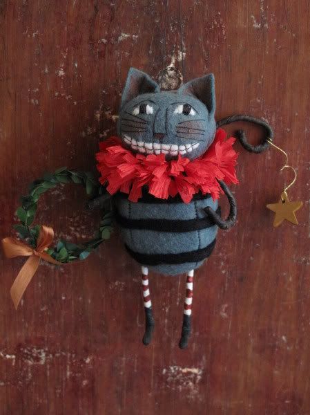 cheshire cat garden ornament