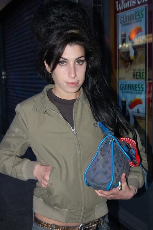 amy winehouse tampon string