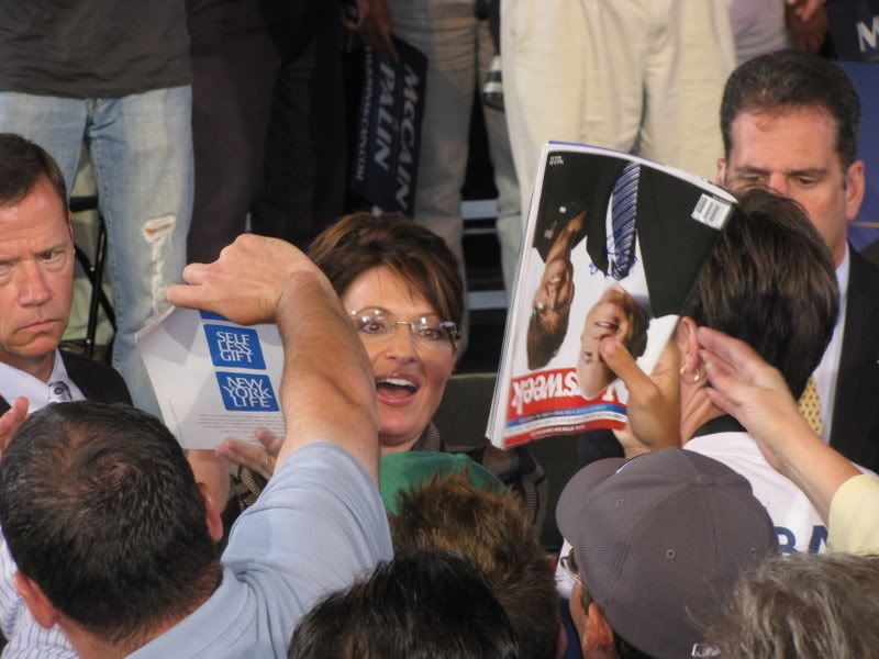 Governor Palin Walking Through the Crowd Governor Palin Walking Through the Crowd