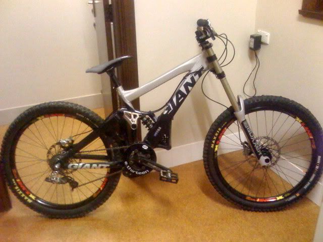 giant glory dh1 2009