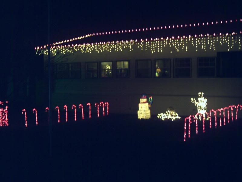 Neighborhood, Christmas, Decorations