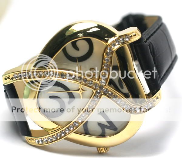 Pls note watch frame is gold plated and is reflective. It may appear 